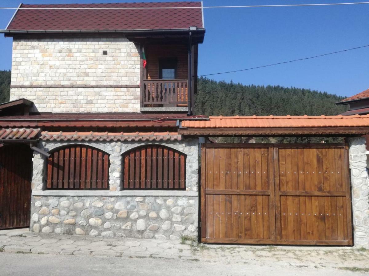 Guest House Diva Reka Beli Iskar Exterior foto